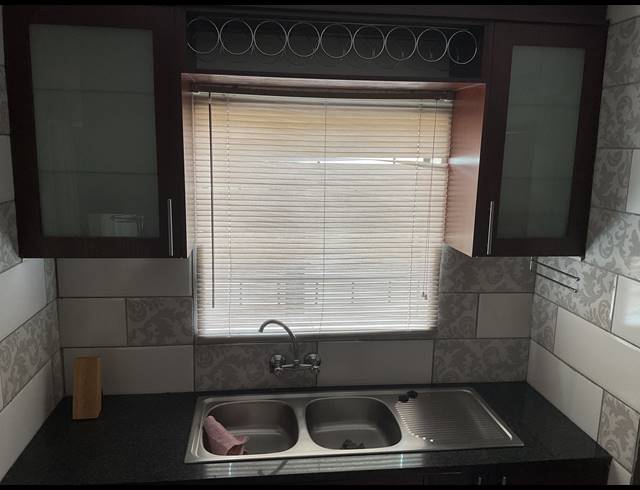 3 BEDROOM FREESTANDING FOR SALE IN KOSMOSDAL